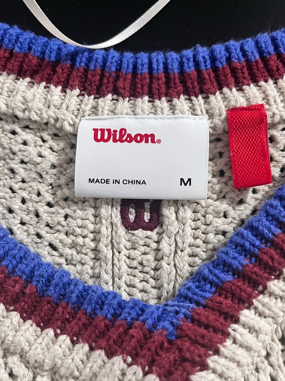 Wilson Womens Tennis Sweater Cream Blue
Burgundy V-Neck
Preppy Tenniscore Medium - Picture 6 of 8